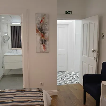 Edificio Charles 206 * Funchal (Madeira)