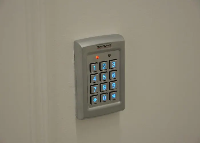 Quarto em Acomodações Particulares Edificio Charles 206 *