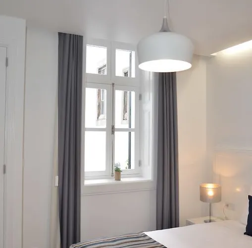 Quarto em Acomodações Particulares Edificio Charles 206 *