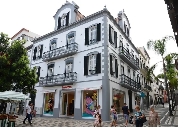 Quarto em Acomodações Particulares Edificio Charles 206